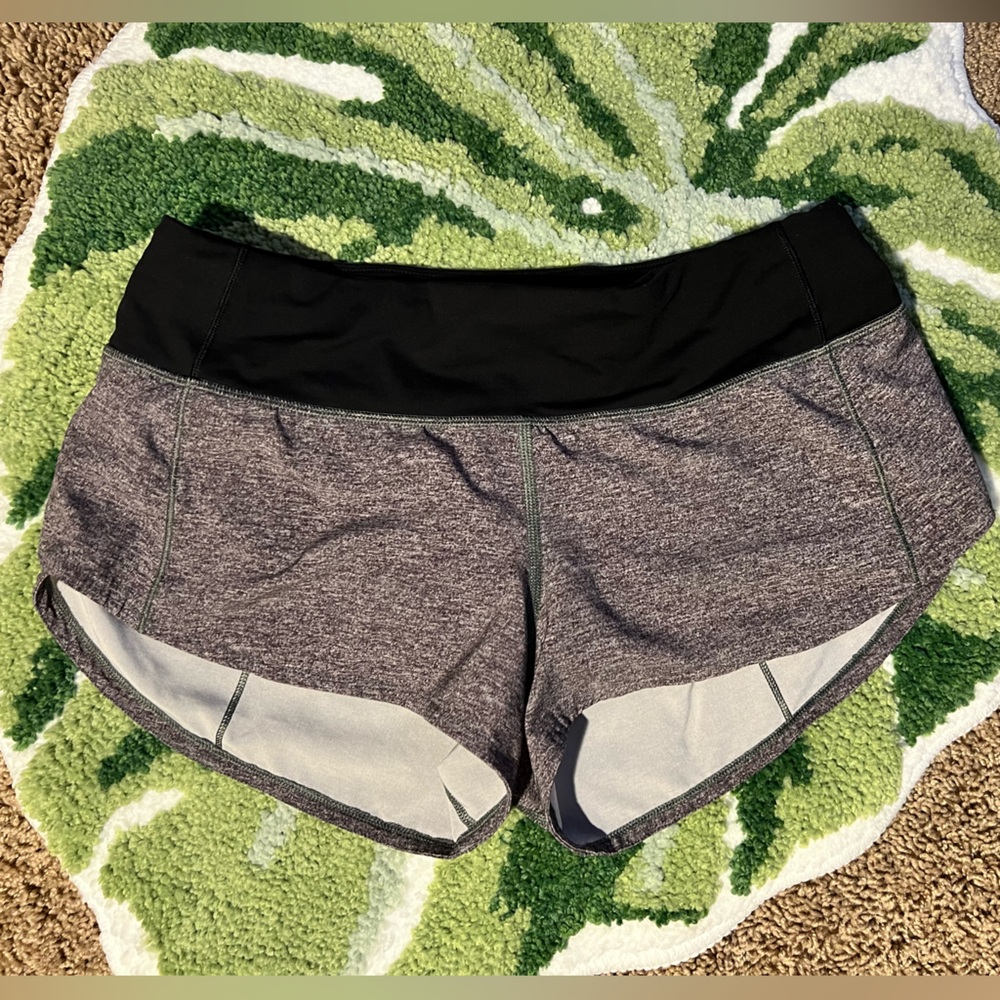 Lululemon Speed Up Shorts Size 4